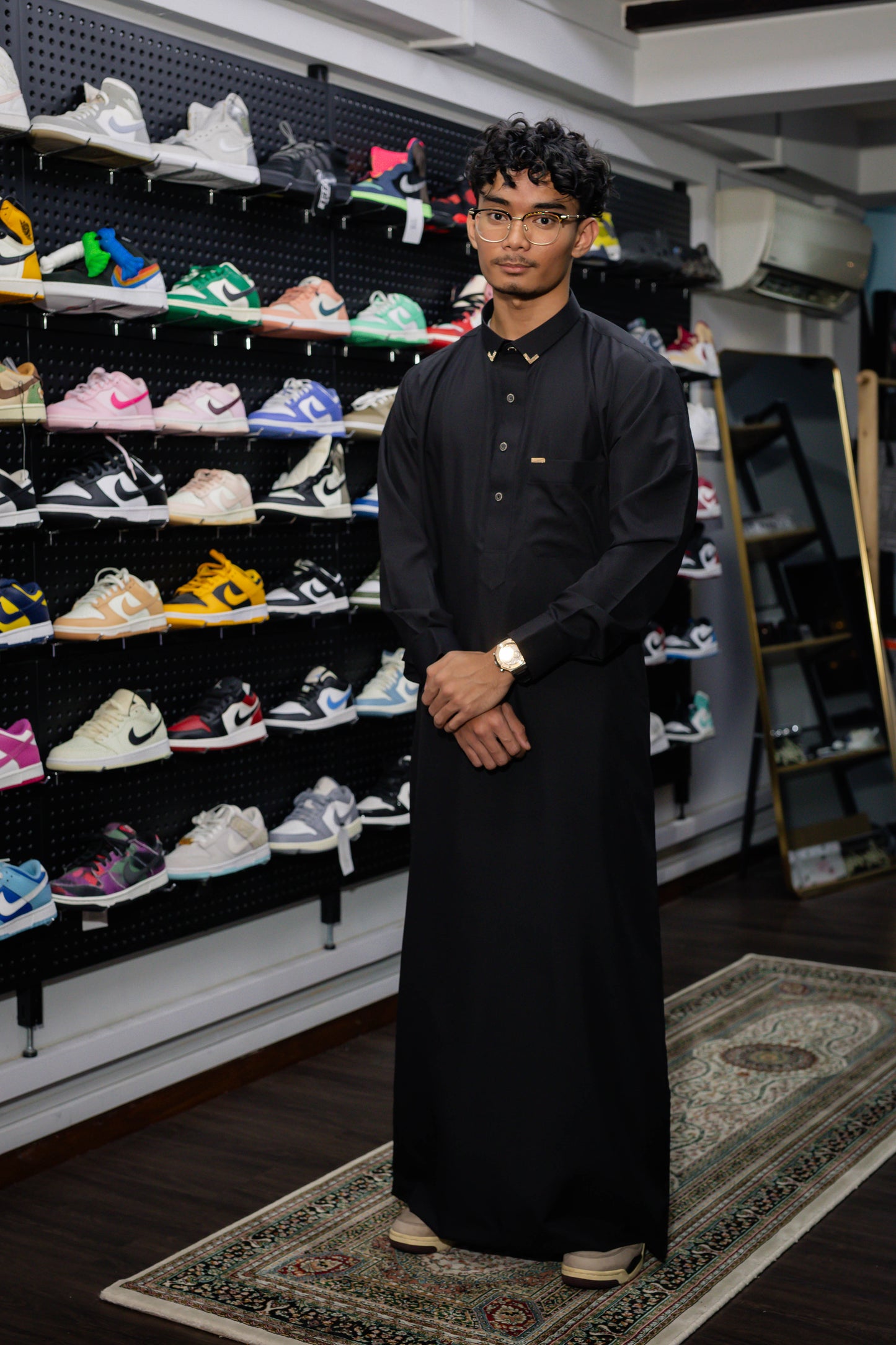Qatari Series Royal Charcoal